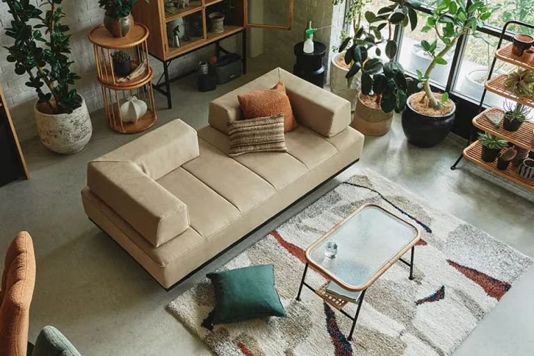 05_oasis_glowsofa_02