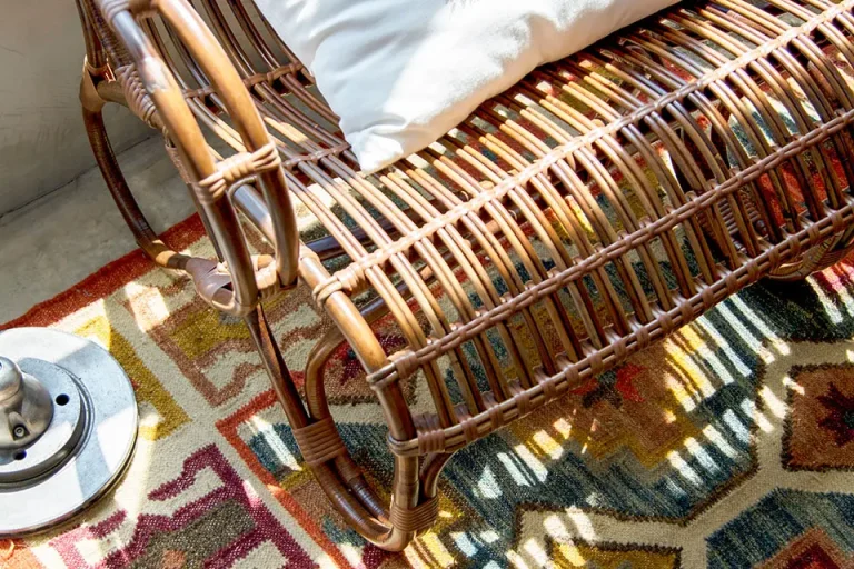 Knot antiques_dejavusofa_02