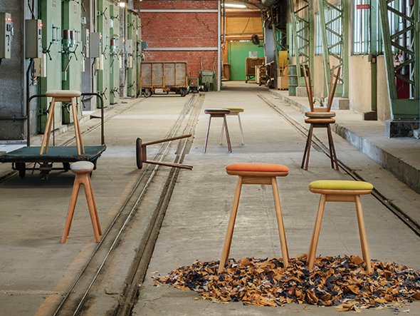 sc338-stool-003
